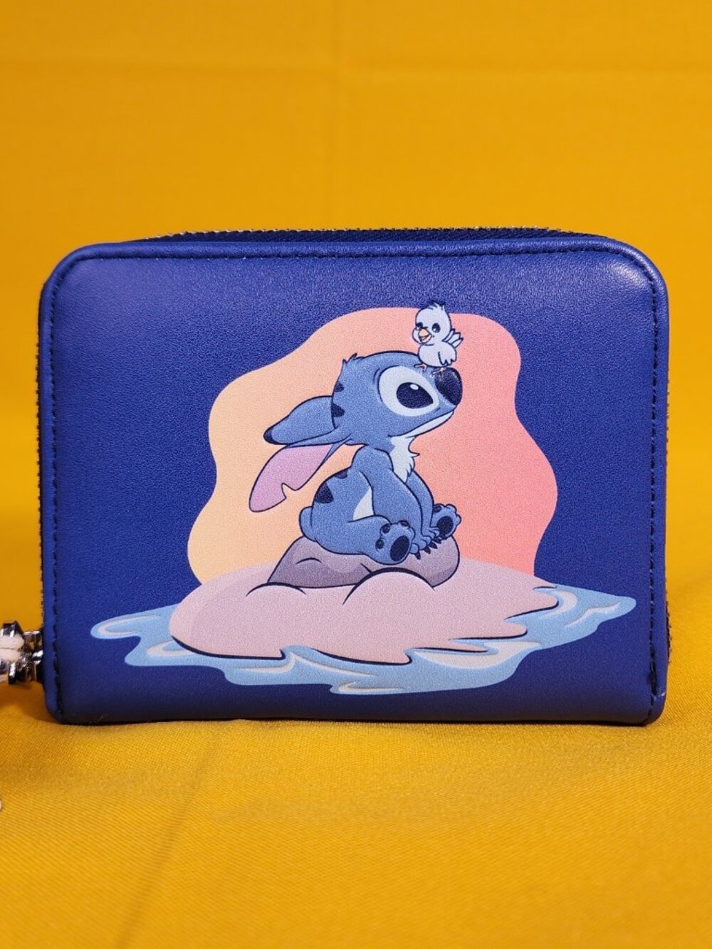 Loungefly Disney Lilo & Stitch Blue Bird & Stitch Sunset Beach Zip Wallet NEW